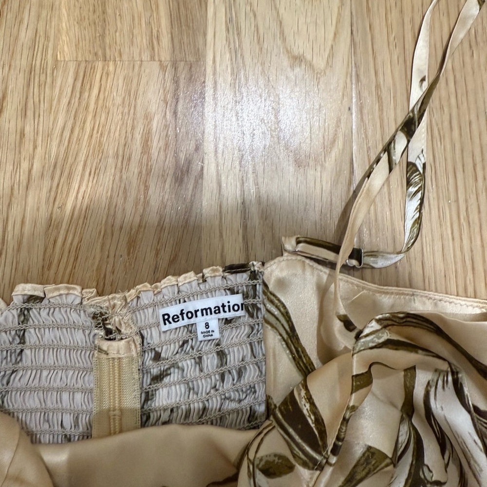 Reformation - Silk Two Piece Set - Picture 4 of 5